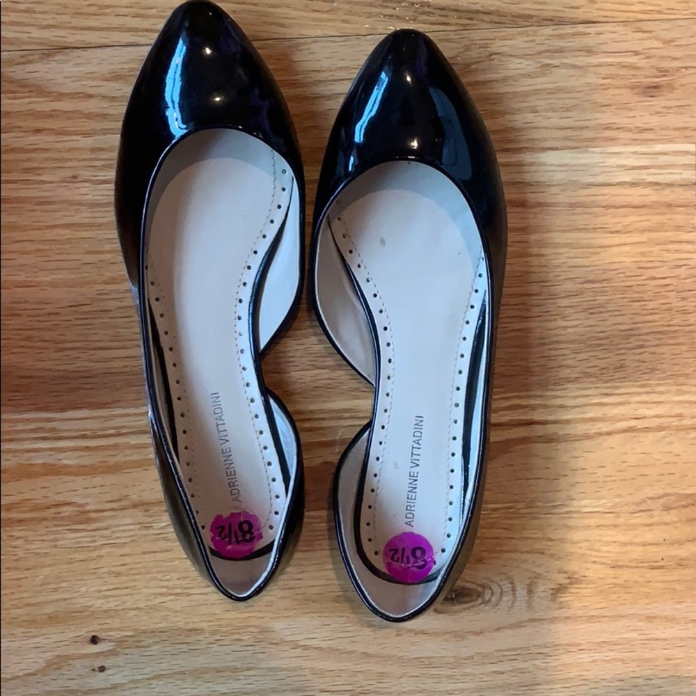 Adrienne vittadini never worn flats